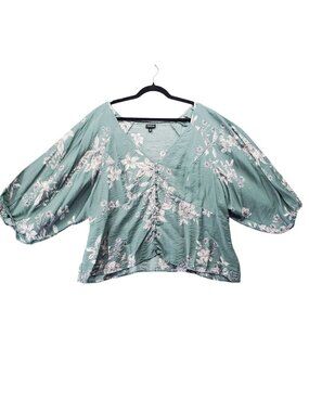 Torrid Top Womens Size 3X Green Floral Puff Sleeve Button Front Rayon Blend